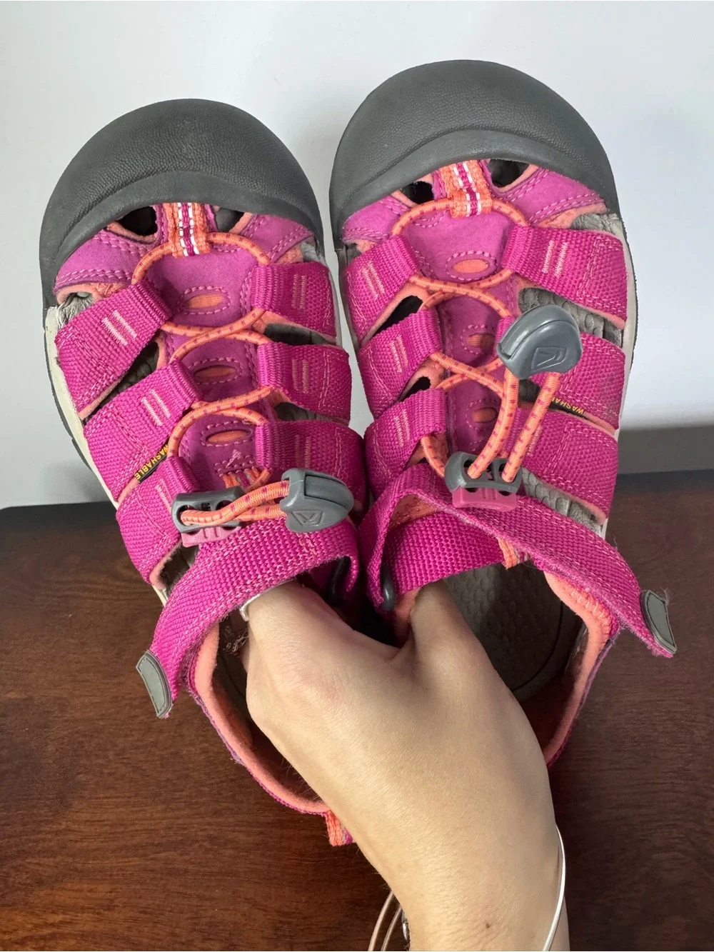 Keen Newport H2 Sandals Pink Youth Kids Size 2